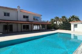 Luxurious, Five Bedroom Detached Villa for Sale in Pervolia area, Larnaca.