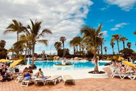 2 Bedroom Apartment in Parque Santiago 4 complex For Sale In Las Americas LP23873