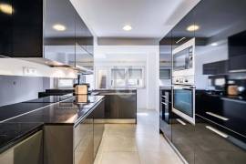 3-beds apartment with fantastic river and city views, in Penha de França, Lisbon 3-beds apartment with fantastic river and city views, in Penha de França, Lisbon