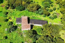 2 Bedroom Farm with Panoramic and Stunning Views of the mountains in Monchique