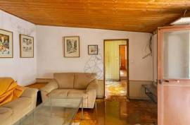 2 Bedroom Farm with Panoramic and Stunning Views of the mountains in Monchique