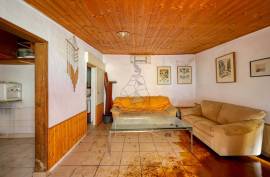 2 Bedroom Farm with Panoramic and Stunning Views of the mountains in Monchique