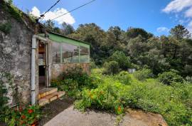 2 Bedroom Farm with Panoramic and Stunning Views of the mountains in Monchique