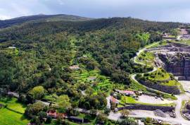 2 Bedroom Farm with Panoramic and Stunning Views of the mountains in Monchique