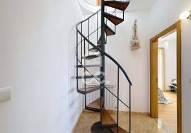 Detached house, with four bedrooms, with land in the municipality of Montalegre
