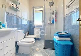 Detached house, with four bedrooms, with land in the municipality of Montalegre