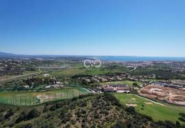 2.8 Hectares of Land with building permission and project 5minutes from the centre of Luz