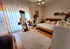 Apartment Paredes