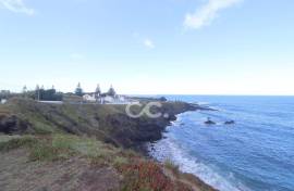 House with 3+1 Bedrooms - Mosteiros- Ponta Delgada