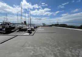 FANTASTIC SPACE BY THE RIVER - INCREDIBLE VIEW