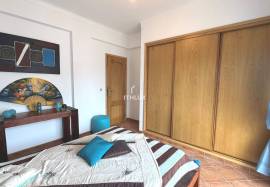 House 4 Bedrooms - Santo Isidro de Pegões