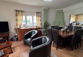 House 4 Bedrooms - Santo Isidro de Pegões