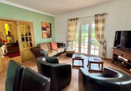 House 4 Bedrooms - Santo Isidro de Pegões