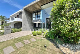 Magnificent House in Condominium, 254M², For Sale, Furnished, 4 Bedrooms, 4 Suites, 2 Parking Spaces, Capão da Canoa / RS
