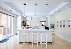 4+2 bedroom villa for sale in Vila Sol with GOLF view
