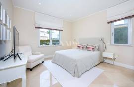 4+2 bedroom villa for sale in Vila Sol with GOLF view