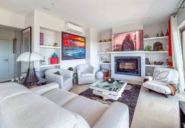 3 bedrooms TOP FLOOR APARTMENT with SEA and GOLF views