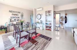 3 bedrooms TOP FLOOR APARTMENT with SEA and GOLF views