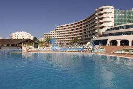 Refurbished 1 bedroom apartment located in the Hotel Paraiso Albufeira 4*