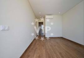 3 BEDROOM LUXURY VILLA - PRIVATE SWIMMING POOL - GARDEN