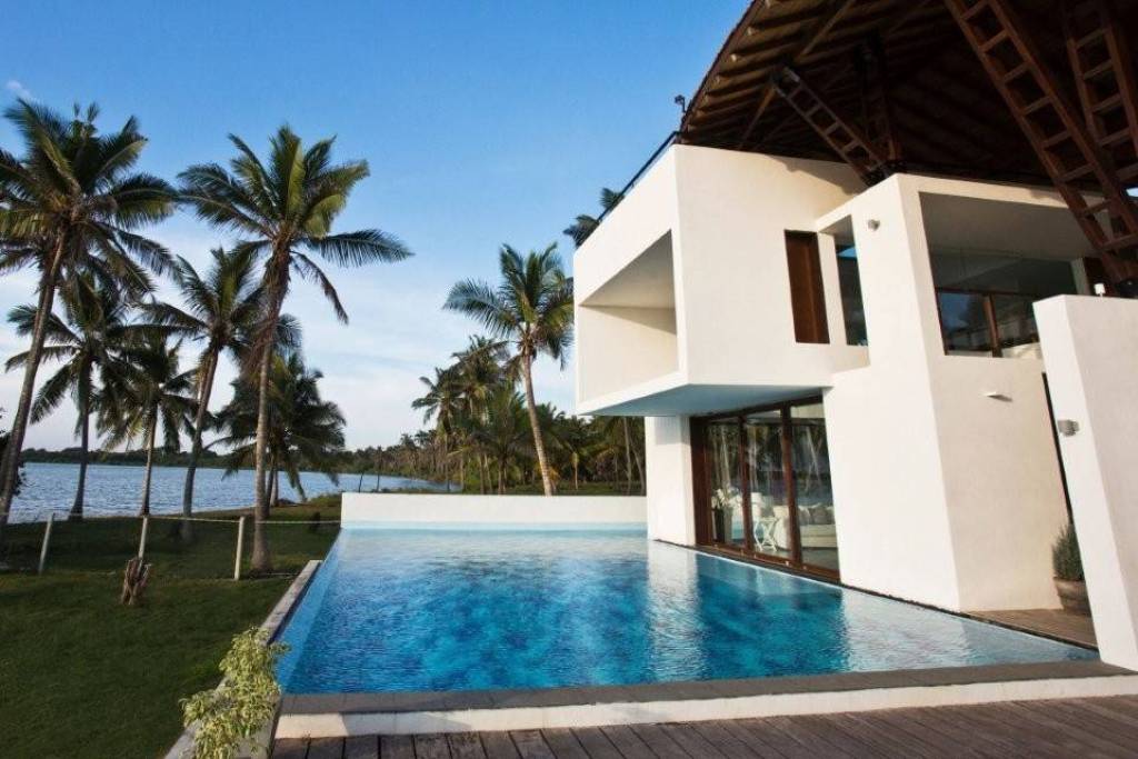 Luxury Villa Sante For Sale in Talawila Sri