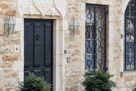 Luxury 6 Bed Stone House For Sale In Cuiseaux