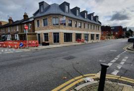 Highwood House for Sale in Kingston Upon Thames London