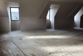 Highwood House for Sale in Kingston Upon Thames London