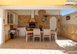 Spacious 4-Bedroom Family Home with Pool