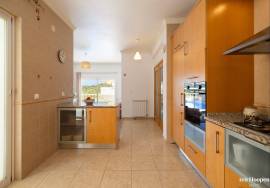 Spacious 4-Bedroom Family Home with Pool