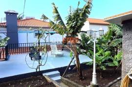 3+1 Bedroom House with Garden and Potential for Profitability in Boa Nova – Funchal