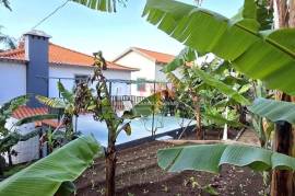 3+1 Bedroom House with Garden and Potential for Profitability in Boa Nova – Funchal