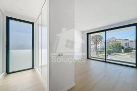 New 4 Bedroom Villa with Pool, Barbecue and Box Garage in Belavista, Parchal - Lagoa