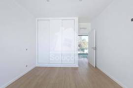New 4 Bedroom Villa with Pool, Barbecue and Box Garage in Belavista, Parchal - Lagoa
