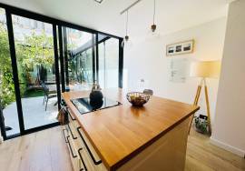 Design house. August rent only