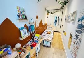 Design house. August rent only