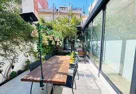 Design house. August rent only