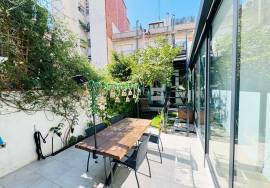 Design house. August rent only