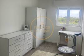 Modern 3 Bedroom Apartment for Sale in Belas -Sintra – Luminosity, Comfort and Tranquility