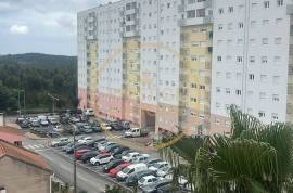 Modern 3 Bedroom Apartment for Sale in Belas -Sintra – Luminosity, Comfort and Tranquility