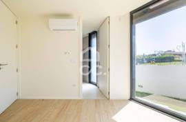 3 bedroom detached house in the center of Trofa