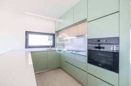 3 bedroom detached house in the center of Trofa