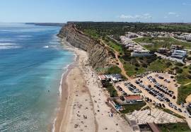 3 Bedroom Apartment with Pool & Gym next to Porto de Mós Beach | Lagos, Algarve