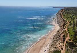 3 Bedroom Apartment with Pool & Gym next to Porto de Mós Beach | Lagos, Algarve