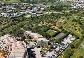 3 Bedroom Apartment with Pool & Gym next to Porto de Mós Beach | Lagos, Algarve