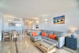 listing listing