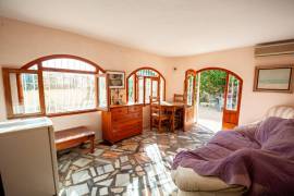 listing listing
