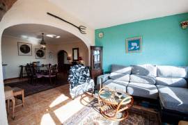 listing listing