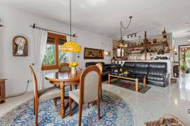 listing listing