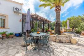 listing listing